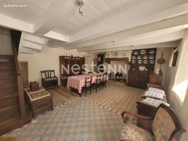 Maison vente à Guingamp, Bretagne
