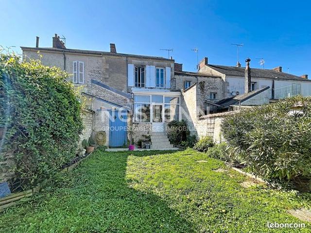 Maison vente à Fontenay-le-Comte, Vendée