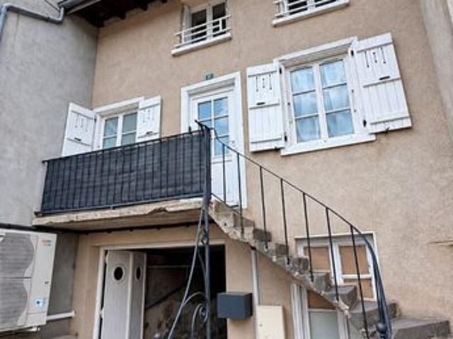 Maison vente à Saint-Symphorien-de-Lay, Loire