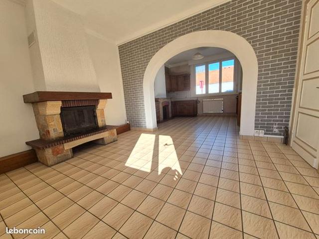 Maison vente à Saint-Omer, Wizernes