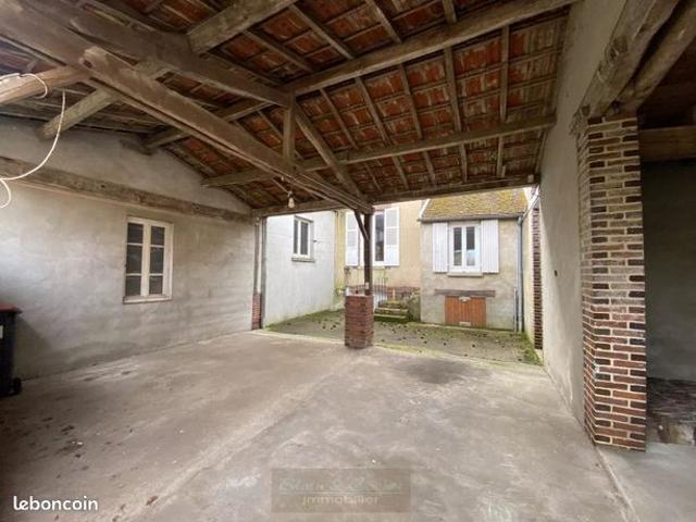 Maison vente à Montargis, Gy-les-nonains