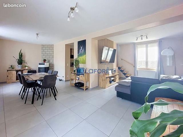 Maison vente à Laon, Villequier-aumont