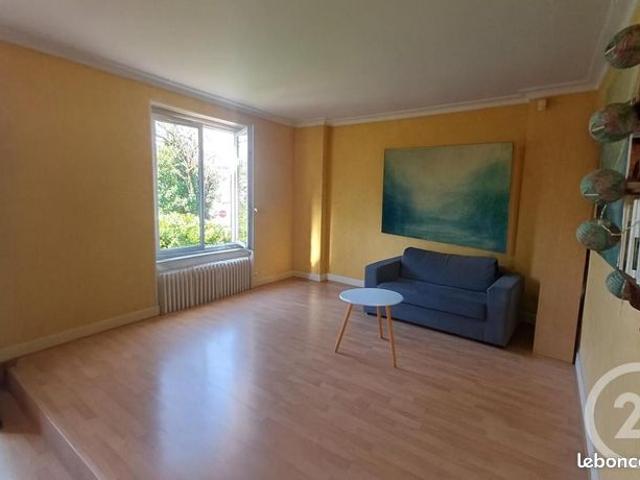 Maison vente à Bourg-en-Bresse, Bourg-en-bresse