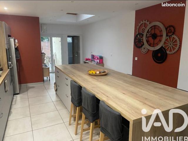 Maison vente à Valenciennes, Petite-forêt
