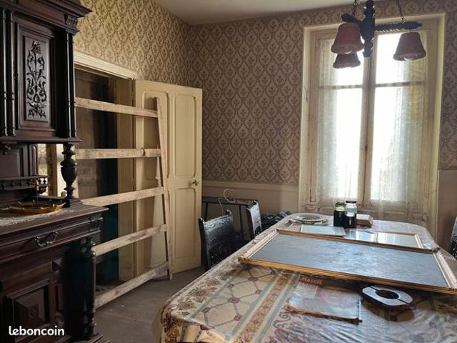 Maison vente à Montluçon, Vallon-en-sully