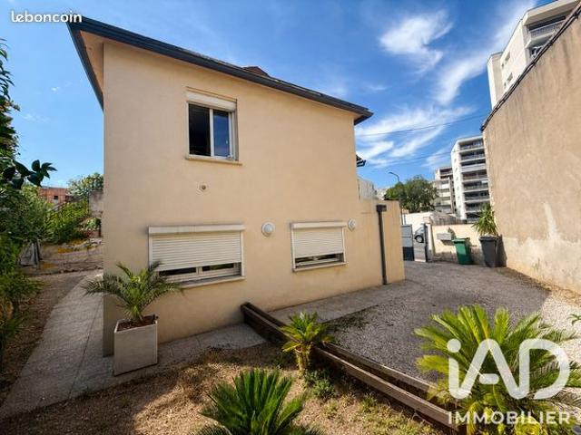 Maison vente à Nîmes, Gard