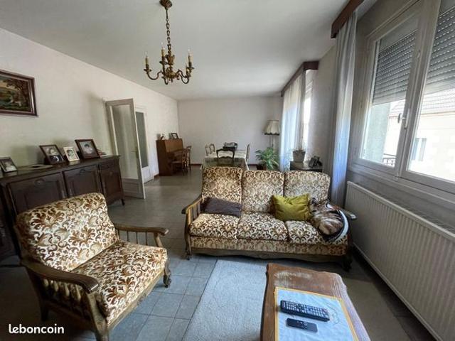 Maison vente à Aubusson, Boussac