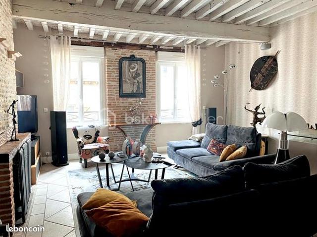 Maison vente à Figeac, Molières