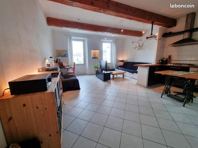 Maison vente à Saint-zacharie