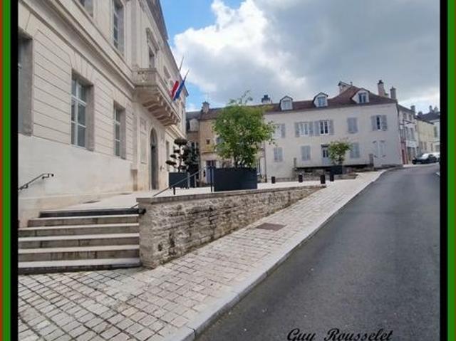 Maison vente à Montbard