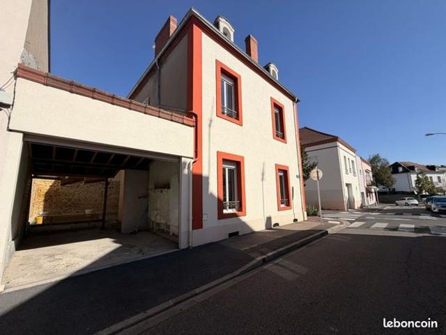 Maison vente à Vichy, Allier