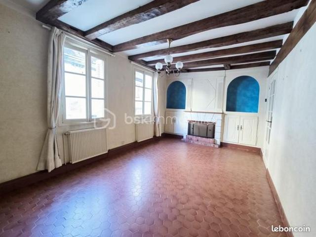 Maison vente à Loches, Château-renault