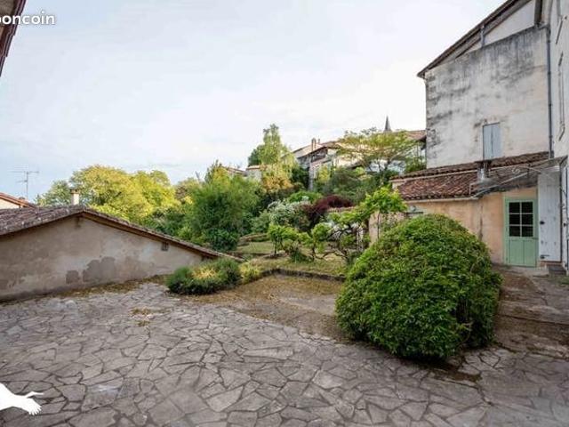 Maison vente à Nontron, Chaleix