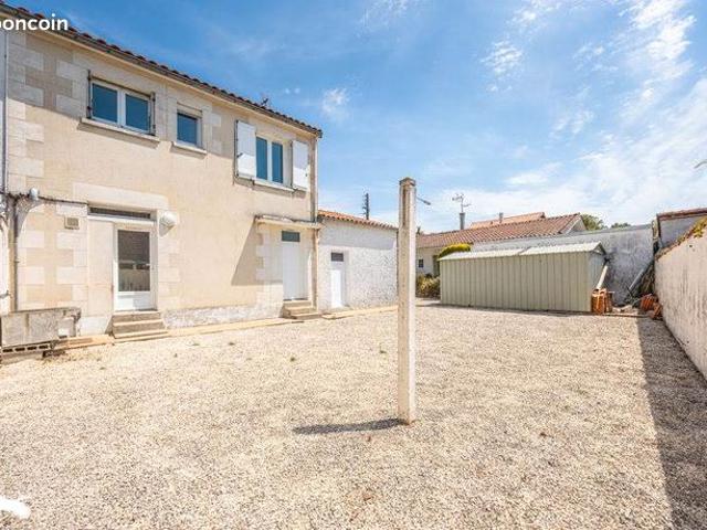 Maison vente à Mauzé-sur-le-Mignon, Deux-Sèvres