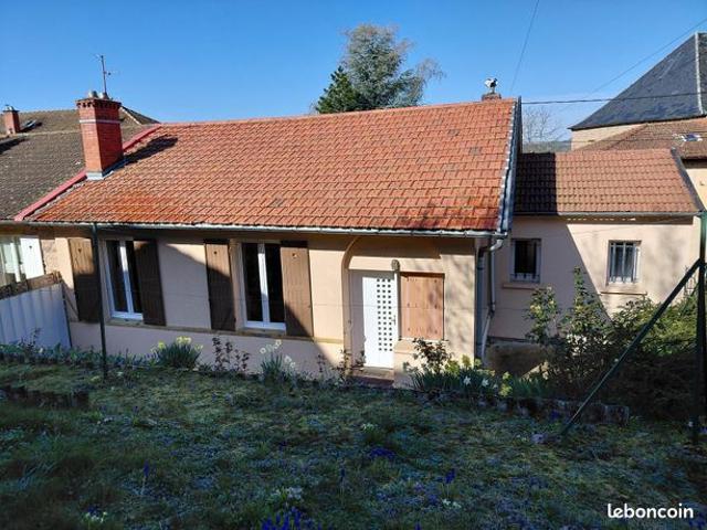 Maison vente à Agen, Cours
