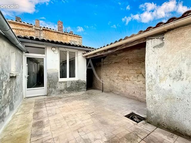 Maison vente à Fontenay-le-Comte, Luçon