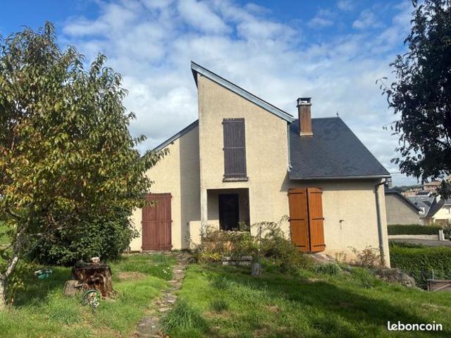 Maison vente à Millau, Salles-curan