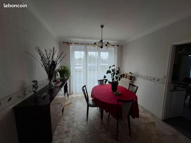 Maison vente à Châteauroux, Villedieu-sur-indre
