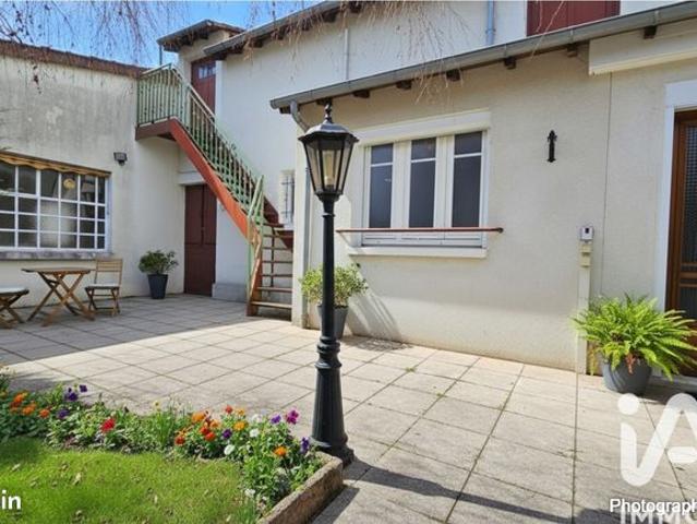 Maison vente à Saint-Amand-Montrond, Saint-amand-montrond