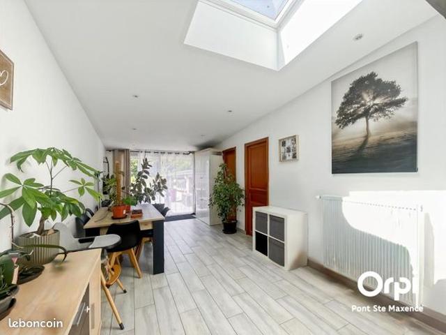 Maison vente à Clermont, Les Ageux