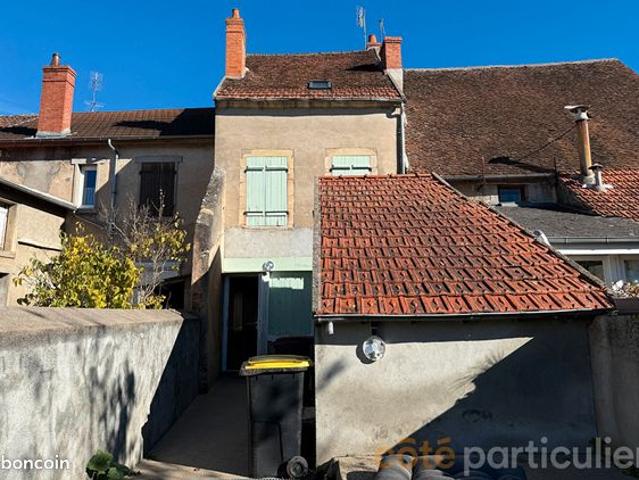 Maison vente à Saint-Amand-Montrond, Saint-amand-montrond