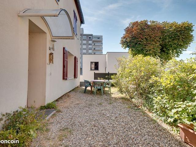 Maison vente à Besançon