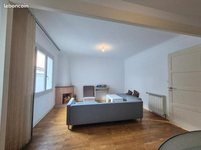 Maison vente à Cognac, Charente