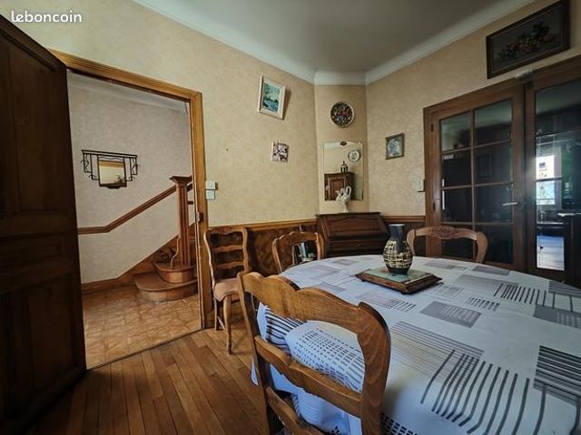 Maison vente à Vichy, Allier