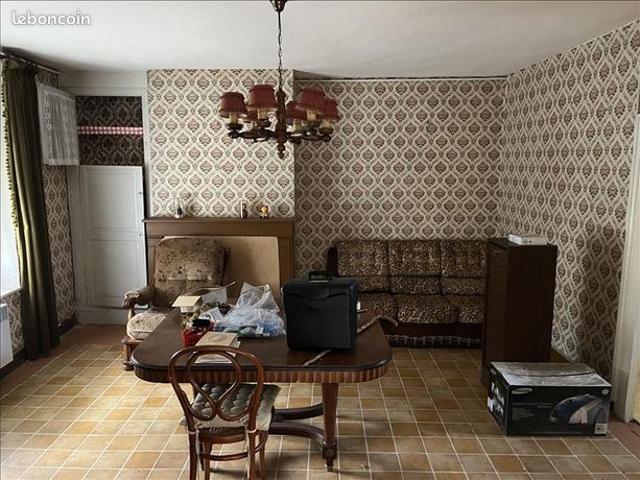 Maison vente à Loches, Château-renault