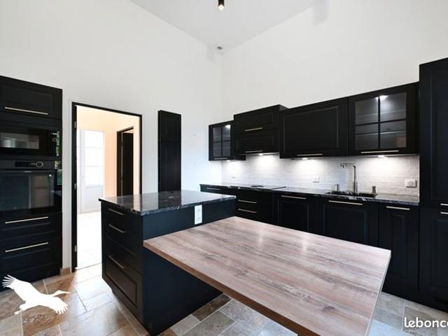 Maison vente à Angoulême, Aignes-et-puypéroux