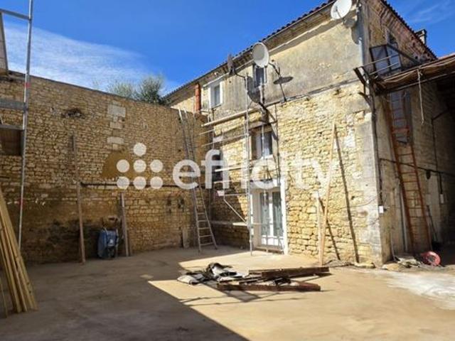 Maison vente à Angoulême, Charente