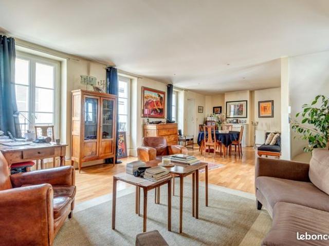 Maison vente à Saint-germain-en-laye
