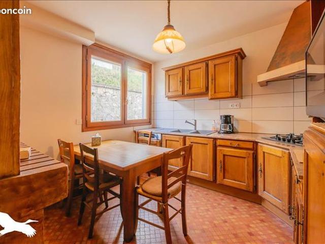 Maison vente à Gourdon, Ussel