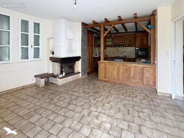 Maison vente à Le Dorat, Haute-Vienne