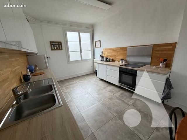 Maison vente à Troyes, Chaource