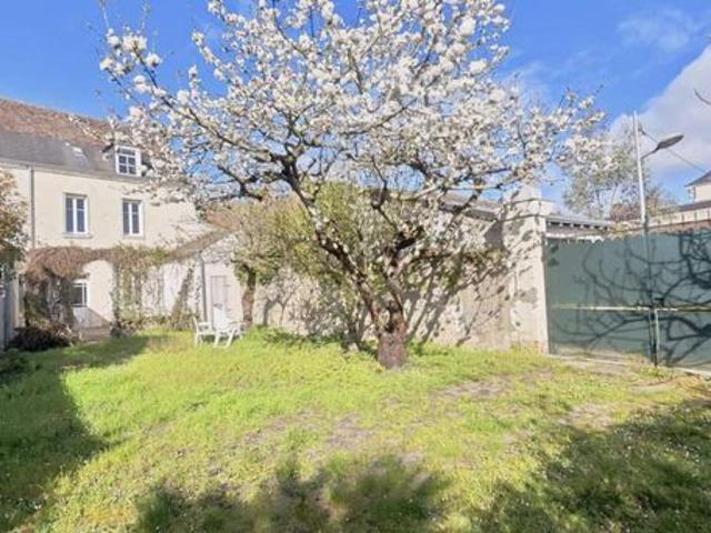 Maison vente à Loches, Bléré
