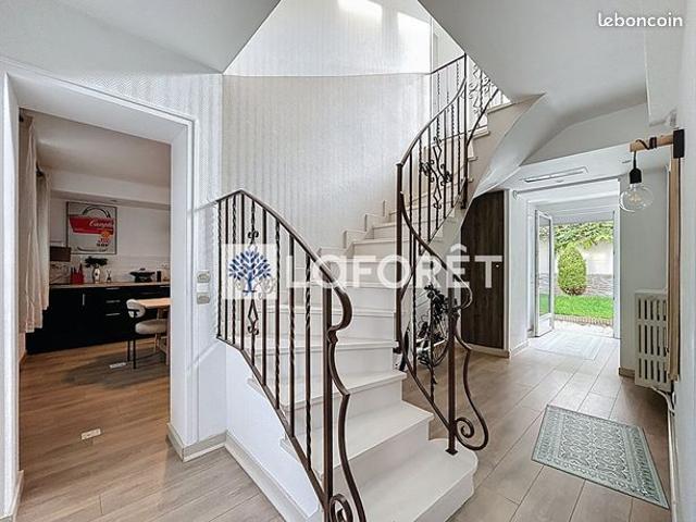 Maison vente à Saint-Germain-en-Laye, Chambourcy