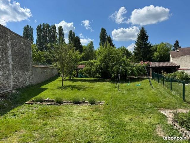 Maison vente à Mont-de-Marsan, Vert