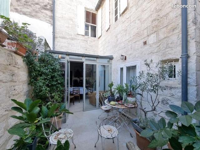 Maison vente à Nîmes, Aigues-mortes