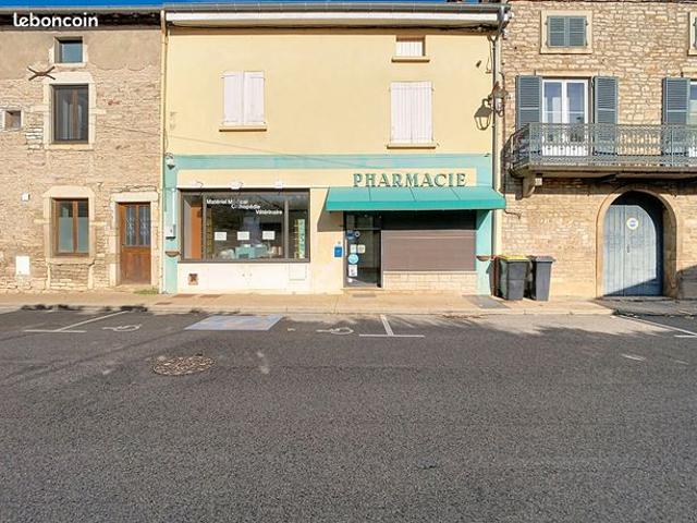 Maison vente à Mâcon, Lugny