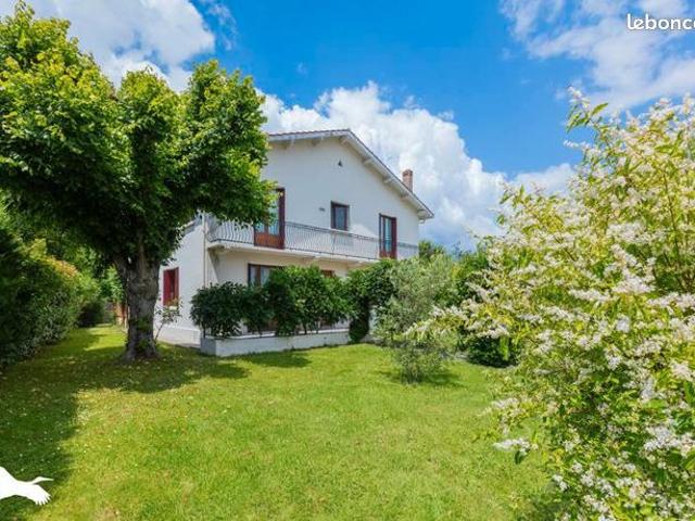 Maison vente à Monguilhem