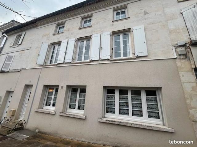Maison vente à Cognac, Jarnac