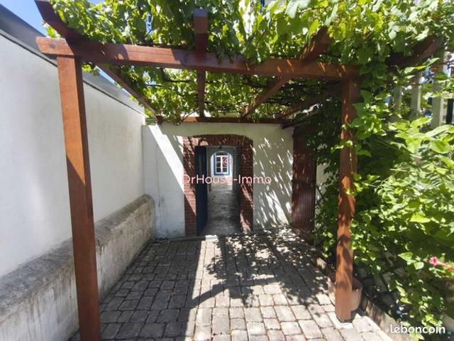 Maison vente à Oloron-Sainte-Marie, Oloron-sainte-marie