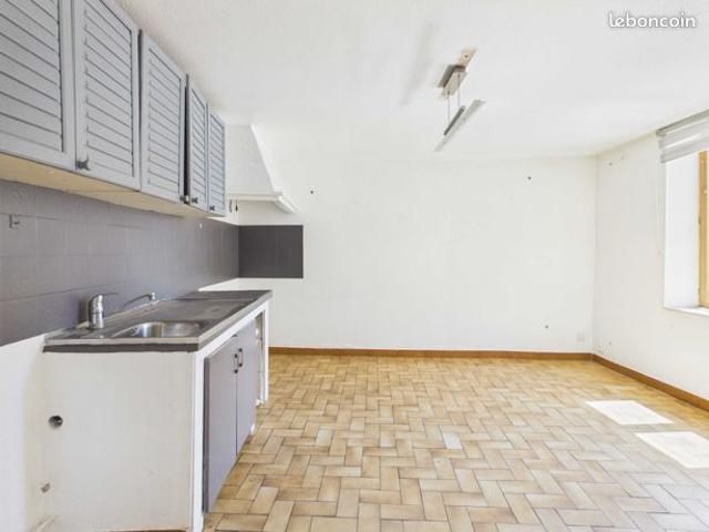 Maison vente à Thionville, Manom