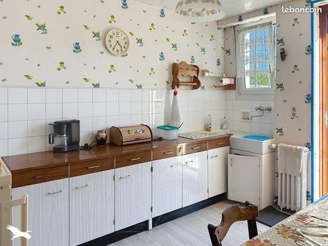 Maison vente à Saint-Saud-Lacoussière, Dordogne