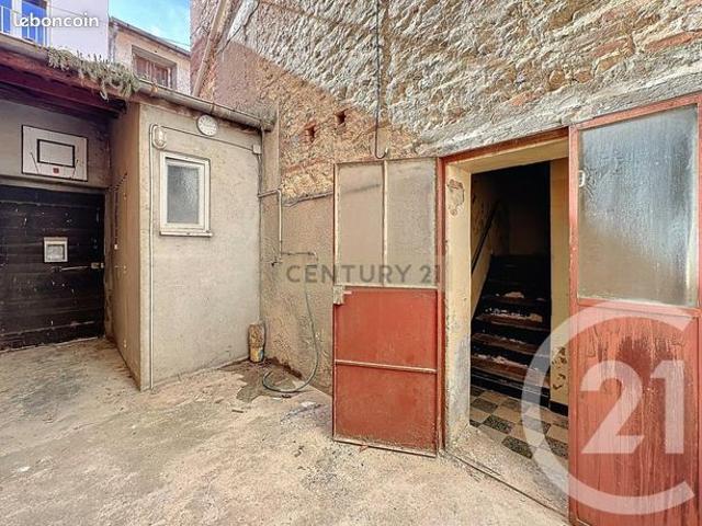 Maison vente à Céret, Thuir