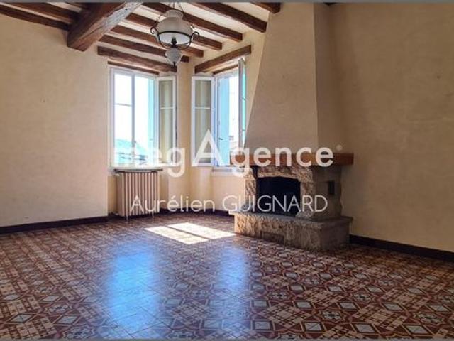 Maison vente à Bressuire, Argenton-château