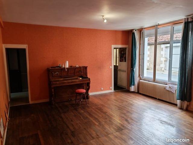 Maison vente à Poitiers, Chauvigny