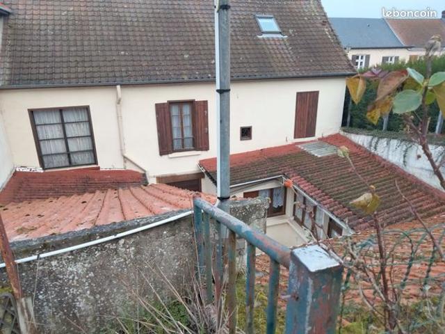 Maison vente à Amiens, Conty