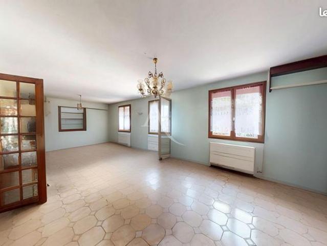 Maison vente à Villeneuve-la-garenne, Martinique